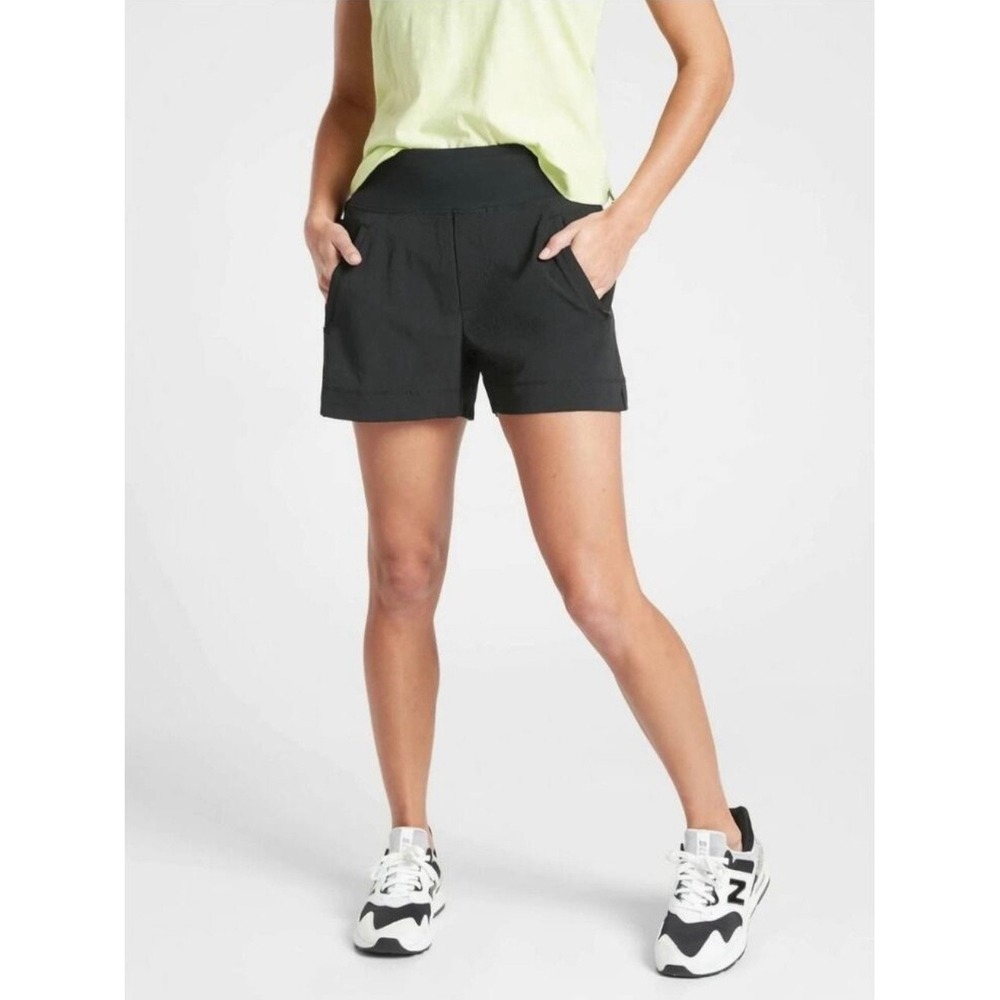 Athleta Trekkie North Shorts Black Hiking Active Travel‎ Women 6 530626-00